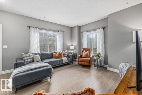 9 2003 Rabbit Hill Road, Edmonton, AB - Indoor Photo Showing Living Room
