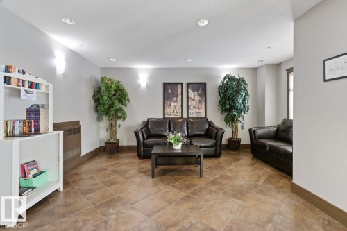 #106 11615 Ellerslie Rd, Edmonton, AB - Indoor