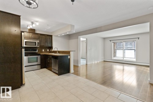 #106 11615 Ellerslie Rd, Edmonton, AB - Indoor Photo Showing Kitchen