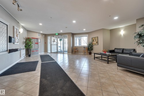 424 5951 165 Avenue, Edmonton, AB - Indoor Photo Showing Other Room