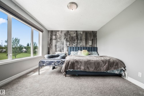 324 79 Street, Edmonton, AB - Indoor Photo Showing Bedroom