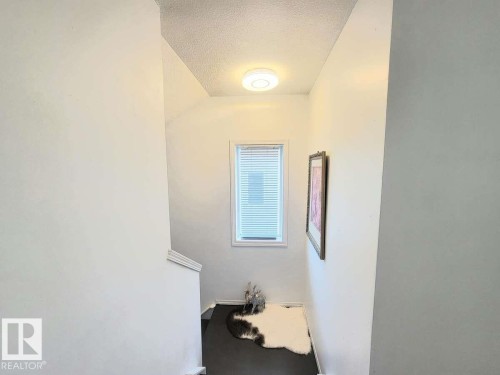 33 249 Edwards Drive, Edmonton, AB - Indoor Photo Showing Other Room