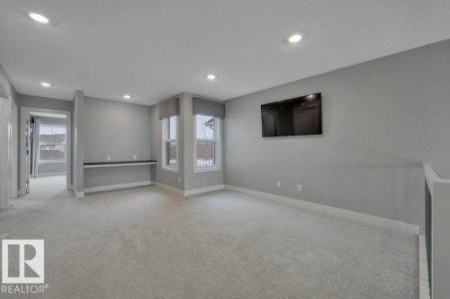 1909 Davidson Wynd, Edmonton, AB - Indoor Photo Showing Other Room