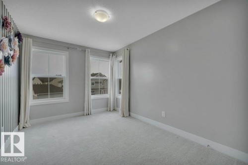 1909 Davidson Wynd, Edmonton, AB - Indoor Photo Showing Other Room