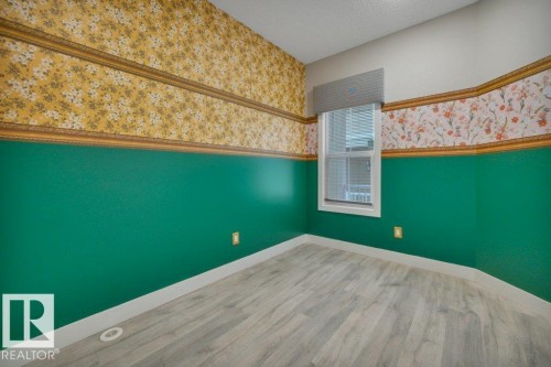 1909 Davidson Wynd, Edmonton, AB - Indoor Photo Showing Other Room