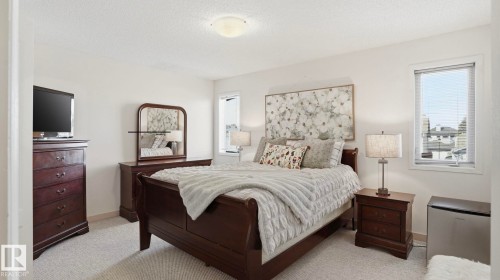1310 Barnes Close, Edmonton, AB - Indoor Photo Showing Bedroom