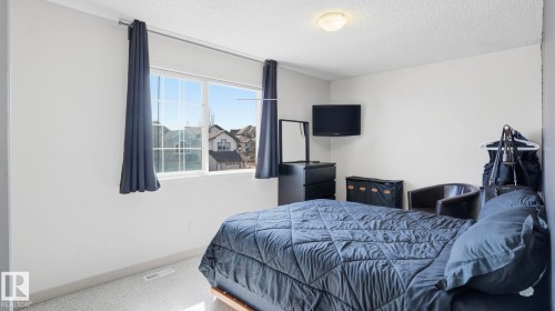 1310 Barnes Close, Edmonton, AB - Indoor Photo Showing Bedroom