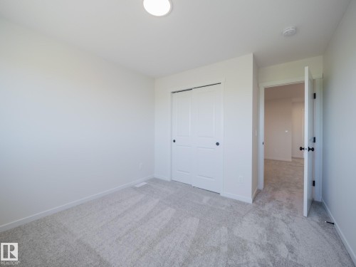 2515 211 Street, Edmonton, AB - Indoor Photo Showing Other Room