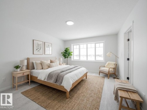 927 18 Avenue, Edmonton, AB - Indoor Photo Showing Bedroom