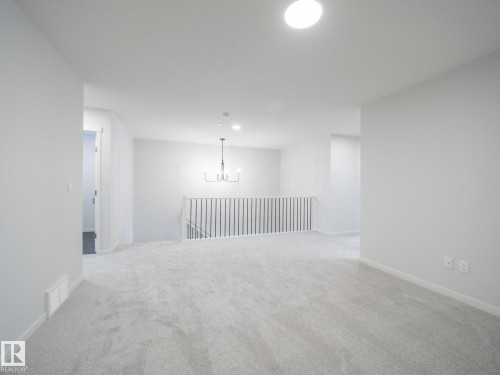 19430 22A Avenue, Edmonton, AB - Indoor Photo Showing Other Room