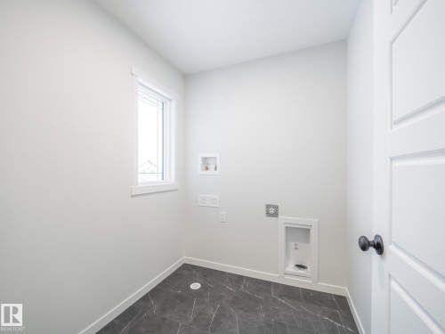 19430 22A Avenue, Edmonton, AB - Indoor Photo Showing Other Room