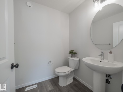 6 Brougham Drive, Ardrossan, AB - Indoor Photo Showing Bathroom