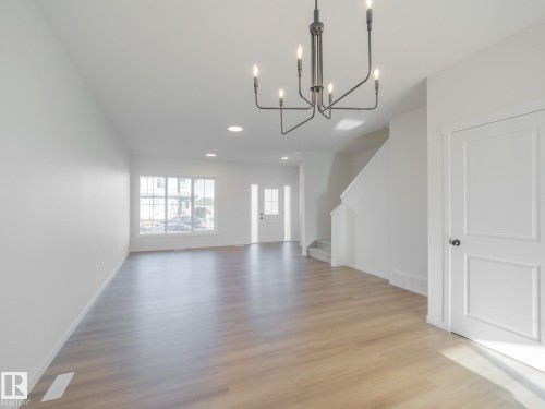 19604 30 Avenue, Edmonton, AB - Indoor Photo Showing Other Room