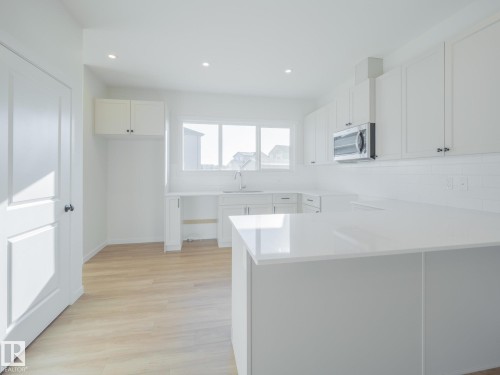 17218 4 Street, Edmonton, AB - Indoor