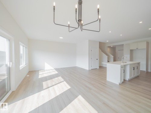 6965 176A Avenue, Edmonton, AB - Indoor