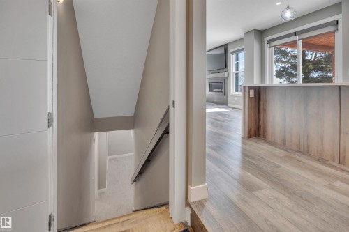 15 Promenade Point(E), Beaumont, AB - Indoor Photo Showing Other Room