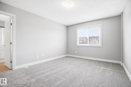 6861 Cardinal Link, Edmonton, AB - Indoor Photo Showing Other Room