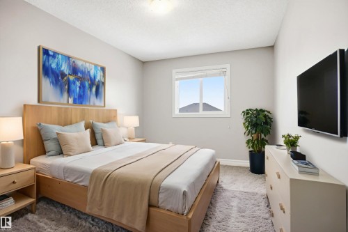 6861 Cardinal Link, Edmonton, AB - Indoor Photo Showing Bedroom