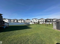 18 ELDERBERRY Point(e)  Fort Saskatchewan, AB T8L 0X8