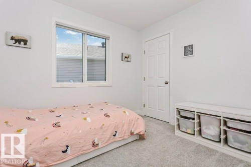 18 Elderberry Point(E), Fort Saskatchewan, AB - Indoor Photo Showing Bedroom