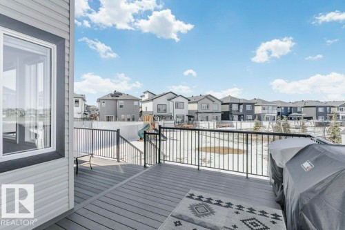 18 Elderberry Point(E), Fort Saskatchewan, AB - Outdoor