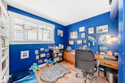 4208 37 Avenue, Leduc, AB - Indoor Photo Showing Office