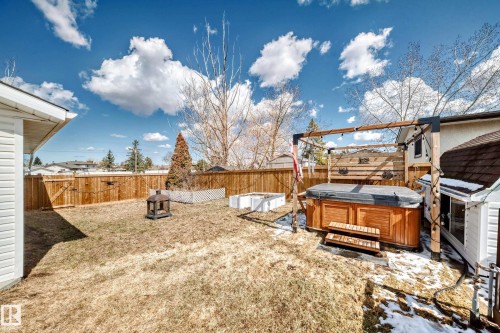 4208 37 Avenue, Leduc, AB - Outdoor