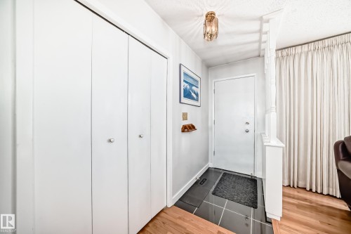 4208 37 Avenue, Leduc, AB - Indoor Photo Showing Other Room