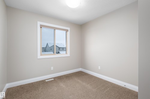 76 Gilmore Way, Spruce Grove, AB - Indoor Photo Showing Other Room