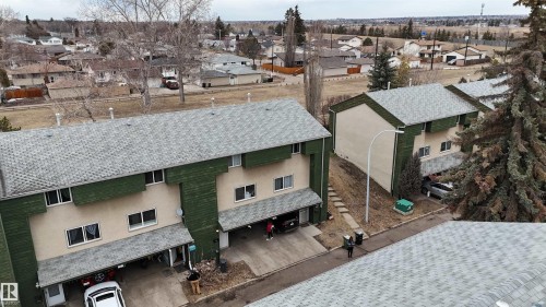 892 Abbottsfield Road Nw, Edmonton, AB 