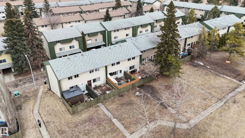 892 Abbottsfield Road Nw, Edmonton, AB 
