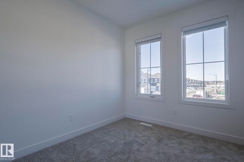 6343 King Wynd, Edmonton, AB - Indoor Photo Showing Other Room