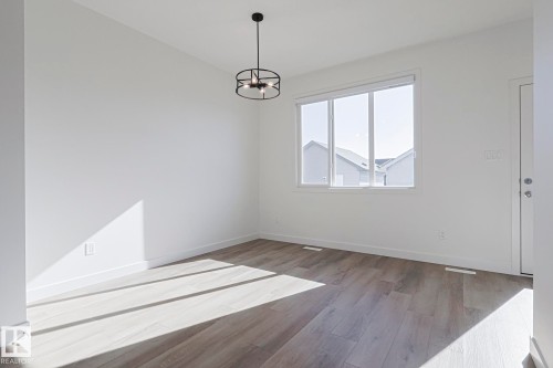 6343 King Wynd, Edmonton, AB - Indoor Photo Showing Other Room