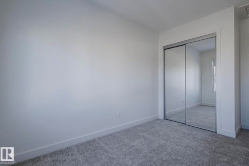 6343 King Wynd, Edmonton, AB - Indoor Photo Showing Other Room