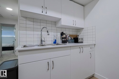 6343 King Wynd, Edmonton, AB - Indoor Photo Showing Kitchen With Double Sink