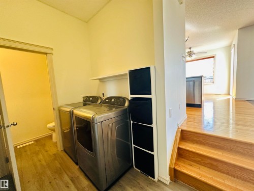 4811 152 Avenue, Edmonton, AB - Indoor Photo Showing Laundry Room