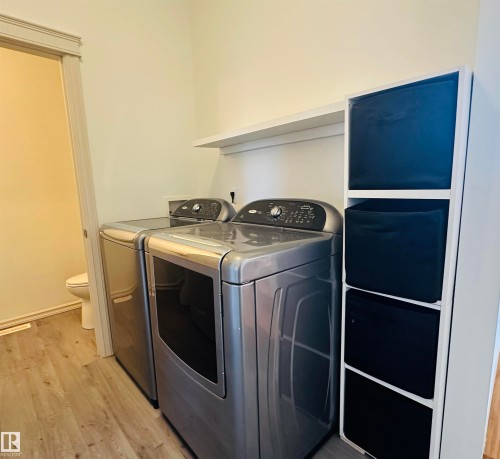 4811 152 Avenue, Edmonton, AB - Indoor Photo Showing Laundry Room