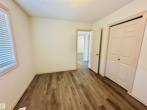 4811 152 Avenue, Edmonton, AB - Indoor Photo Showing Other Room