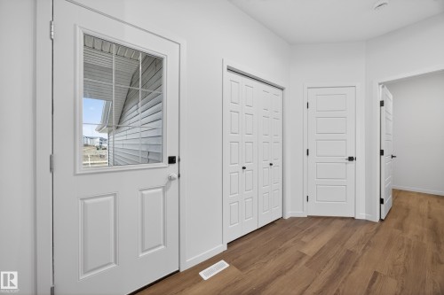 284 Lodge Pole Place, Leduc, AB - Indoor Photo Showing Other Room