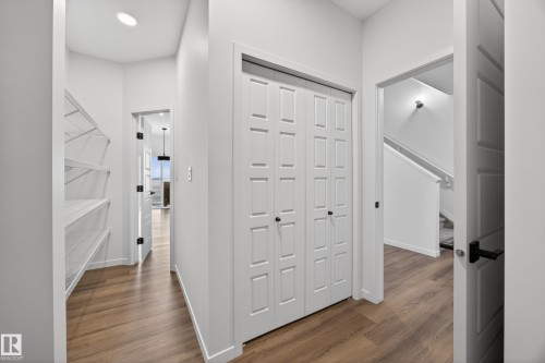 284 Lodge Pole Place, Leduc, AB - Indoor Photo Showing Other Room