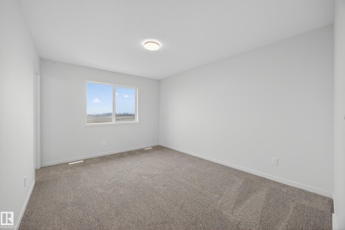 284 Lodge Pole Place, Leduc, AB - Indoor Photo Showing Other Room