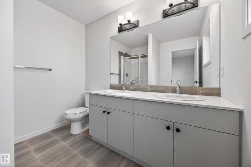 284 Lodge Pole Place, Leduc, AB - Indoor Photo Showing Bathroom
