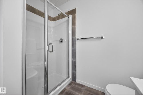 284 Lodge Pole Place, Leduc, AB - Indoor Photo Showing Bathroom