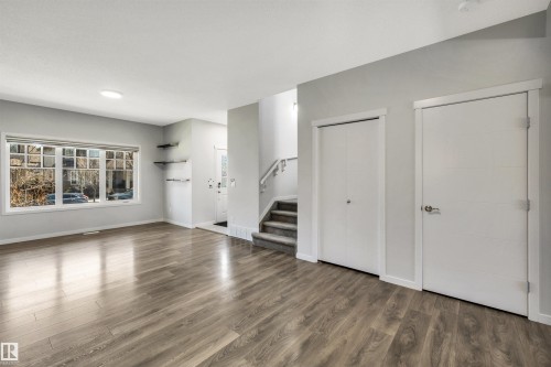 4022 Allan Crescent Sw, Edmonton, AB - Indoor