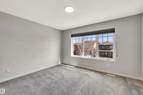 4022 Allan Crescent Sw, Edmonton, AB - Indoor Photo Showing Other Room