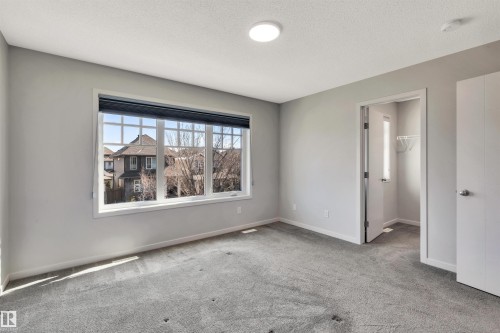 4022 Allan Crescent Sw, Edmonton, AB - Indoor Photo Showing Other Room