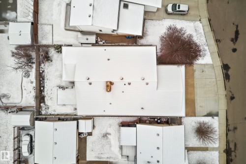 9912 162 Avenue, Edmonton, AB -  Photo Showing Other Room