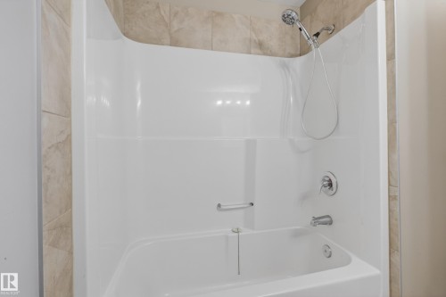 9808 162 Street, Edmonton, AB - Indoor Photo Showing Bathroom