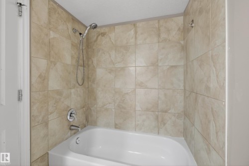 9808 162 Street, Edmonton, AB - Indoor Photo Showing Bathroom