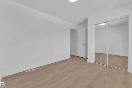 237 Linden Loop, Leduc, AB - Indoor Photo Showing Other Room